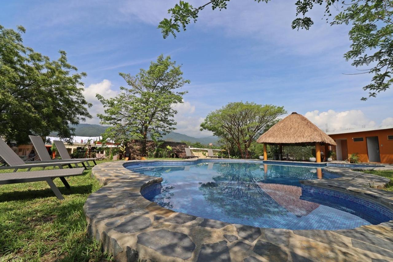 Hotel Vista Verde Huichihuayán Buitenkant foto