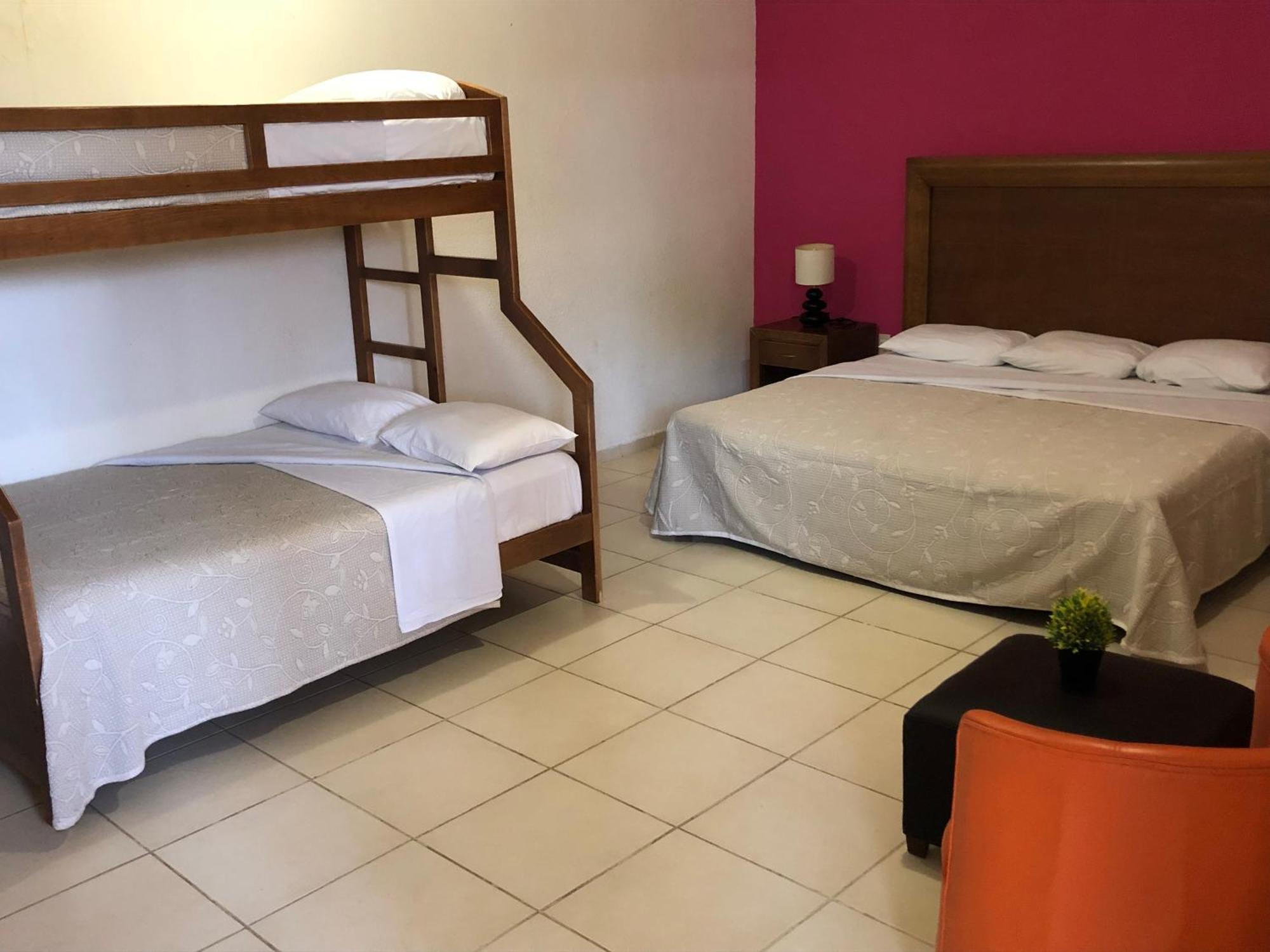 Hotel Vista Verde Huichihuayán Buitenkant foto
